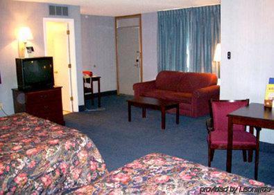 Sunflower Inn & Suites - Garden City Quarto foto